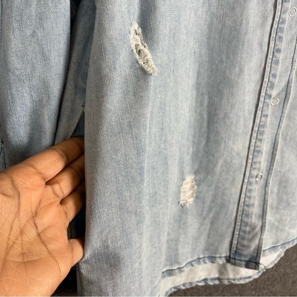 Jaded Gypsy Women’s S/M Embroidered Oversized Denim Shacket Floral Colorful Boho - Picture 4 of 11